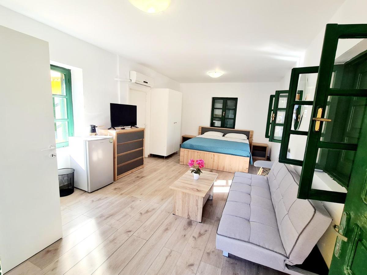 Piccolo Modern Suites Old Town Rhodes City Εξωτερικό φωτογραφία