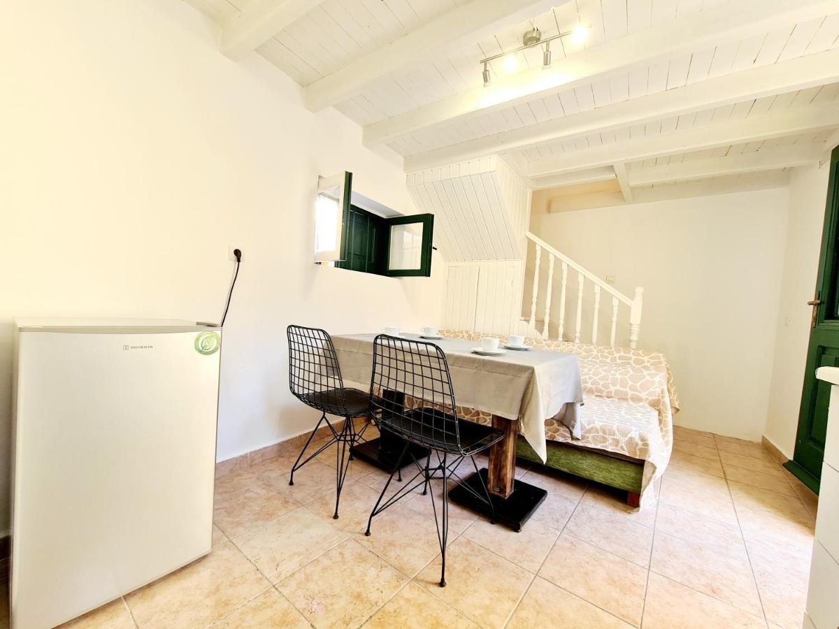Piccolo Modern Suites Old Town Rhodes City Εξωτερικό φωτογραφία