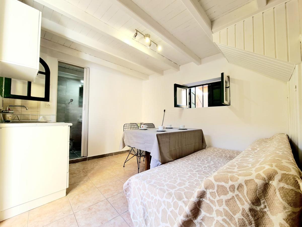 Piccolo Modern Suites Old Town Rhodes City Εξωτερικό φωτογραφία